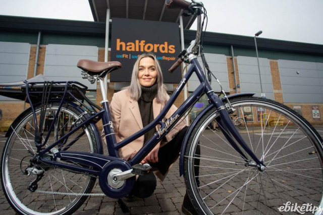 halfords boys scooters